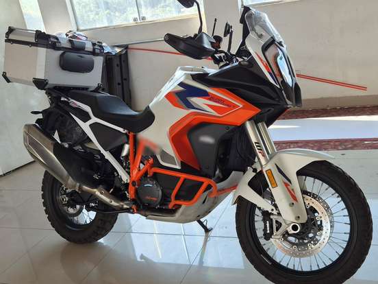 KTM-1290 SUPER ADVENTURE R KTM-1290 SUPER ADVENTURE R-2024