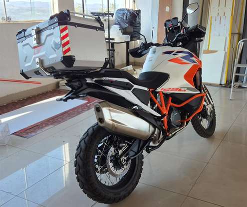 KTM-1290 SUPER ADVENTURE R-2024