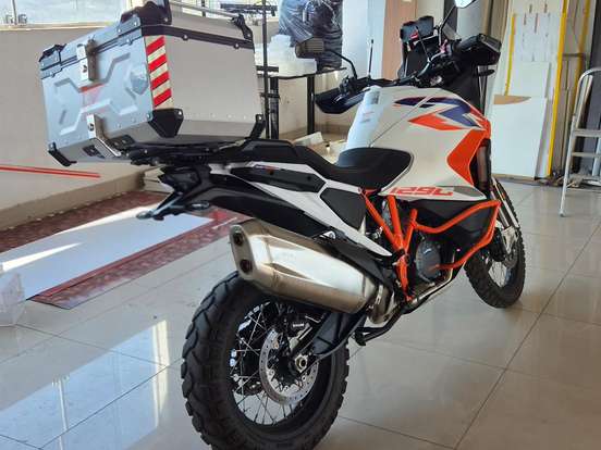KTM-1290 SUPER ADVENTURE R KTM-1290 SUPER ADVENTURE R-2024