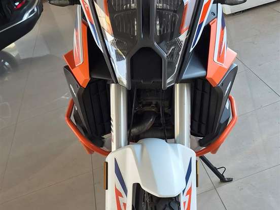 KTM-1290 SUPER ADVENTURE R KTM-1290 SUPER ADVENTURE R-2024