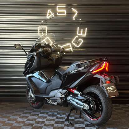KYMCO-AK 550i-2024