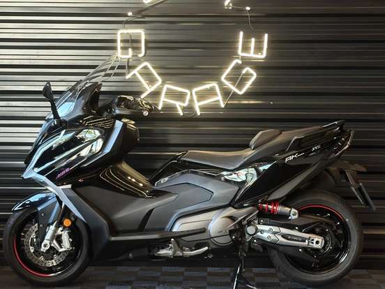 KYMCO-AK 550i KYMCO-AK 550i-2024