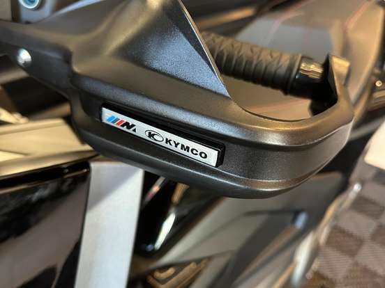 KYMCO-AK 550i KYMCO-AK 550i-2024