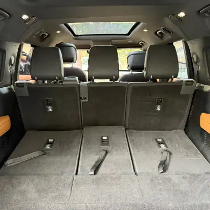 LAND ROVER-DEFENDER-2023