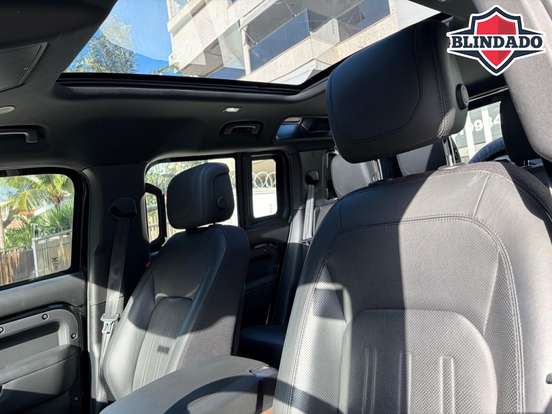 LAND ROVER-DEFENDER-2022