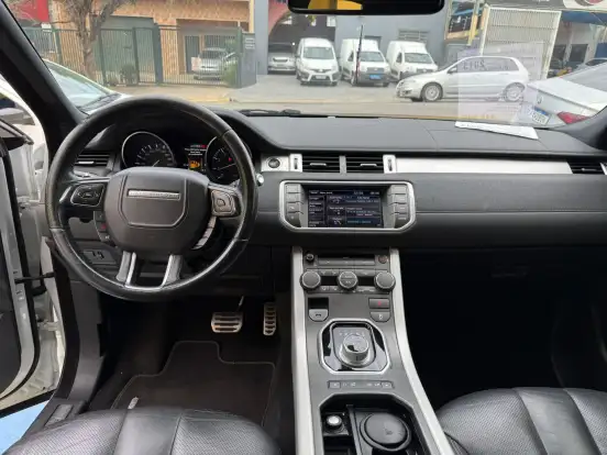 LAND ROVER-RANGE ROVER EVOQUE-2.0 DYNAMIC TECH 4WD 16V GASOLINA 4P AUTOMÁTICO LAND ROVER-RANGE ROVER EVOQUE-2013