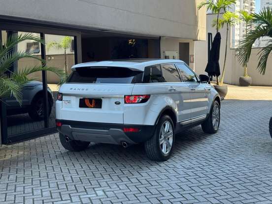 LAND ROVER-RANGE ROVER EVOQUE-2.0 PRESTIGE 4WD 16V GASOLINA 4P AUTOMÁTICO LAND ROVER-RANGE ROVER EVOQUE-2013