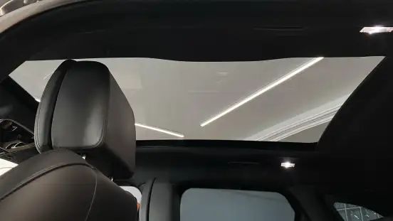 LAND ROVER-RANGE ROVER VELAR-2024