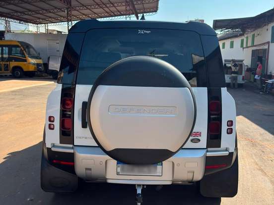 LAND ROVER-DEFENDER-2.0 P300 GASOLINA 110 SE AWD AUTOMÁTICO LAND ROVER-DEFENDER-2020