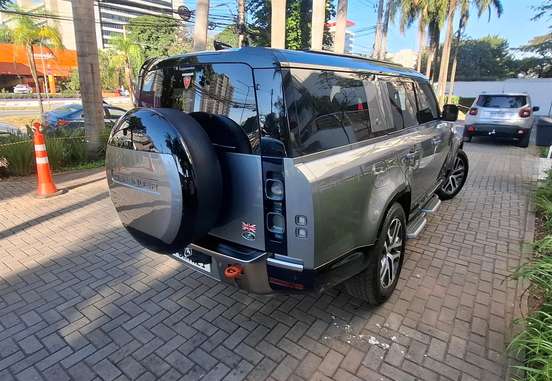 LAND ROVER-DEFENDER-2023