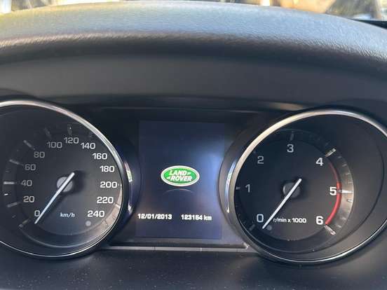LAND ROVER-DISCOVERY SPORT-2.0 16V TD4 TURBO DIESEL HSE 4P AUTOMÁTICO LAND ROVER-DISCOVERY SPORT-2015