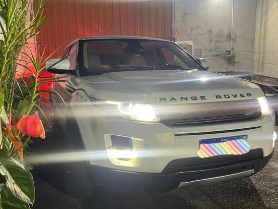 LAND ROVER-RANGE ROVER EVOQUE-2.0 PURE 4WD 16V GASOLINA 4P AUTOMÁTICO LAND ROVER-RANGE ROVER EVOQUE-2014