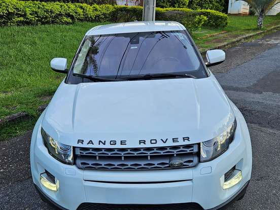 LAND ROVER-RANGE ROVER EVOQUE-2.0 PURE 4WD 16V GASOLINA 4P AUTOMÁTICO LAND ROVER-RANGE ROVER EVOQUE-2014
