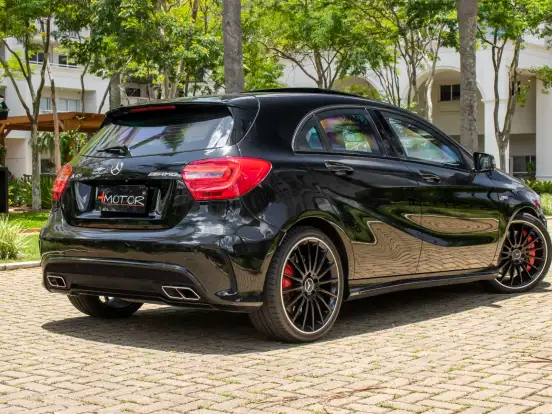 MERCEDES-BENZ-A 45 AMG-2.0 16V TURBO GASOLINA 4P AUTOMATIZADO MERCEDES-BENZ-A 45 AMG-2014