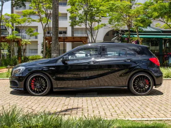 MERCEDES-BENZ-A 45 AMG-2.0 16V TURBO GASOLINA 4P AUTOMATIZADO MERCEDES-BENZ-A 45 AMG-2014