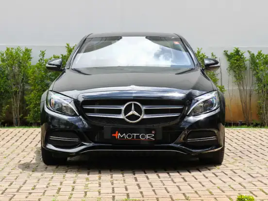 MERCEDES-BENZ-C 180-1.6 CGI 16V TURBO GASOLINA 4P AUTOMÁTICO MERCEDES-BENZ-C 180-2015