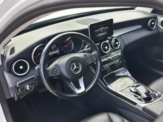MERCEDES-BENZ-C 180-1.6 CGI AVANTGARDE 16V TURBO GASOLINA 4P AUTOMÁTICO MERCEDES-BENZ-C 180-2014