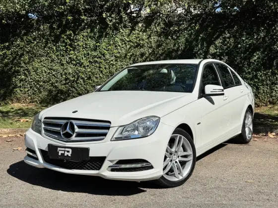 MERCEDES-BENZ C 180 1.8 CGI CLASSIC 16V GASOLINA 4P AUTOMÁTICO MERCEDES-BENZ C 180 1.8 CGI CLASSIC 16V GASOLINA 4P AUTOMÁTICO