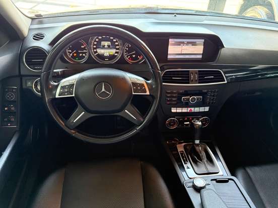 MERCEDES-BENZ-C 180-2013