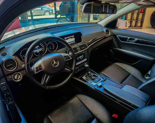 MERCEDES-BENZ-C 180-2013