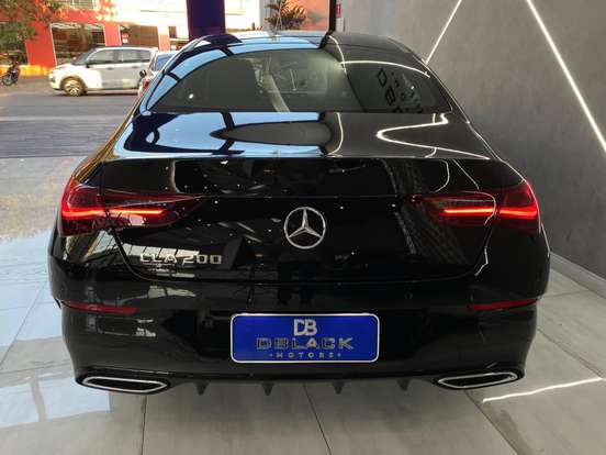 MERCEDES-BENZ-CLA 200-2023