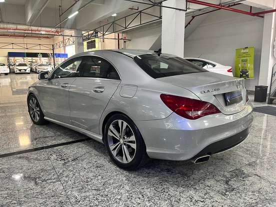 MERCEDES-BENZ-CLA 200-2015