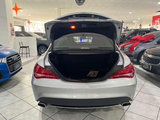 MERCEDES-BENZ-CLA 200-1.6 FIRST EDITION TURBO GASOLINA 4P AUTOMATIZADO MERCEDES-BENZ-CLA 200-2015