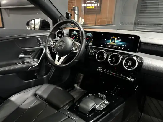 MERCEDES-BENZ-CLA 250-2.0 CGI GASOLINA 7G-DCT MERCEDES-BENZ-CLA 250-2020