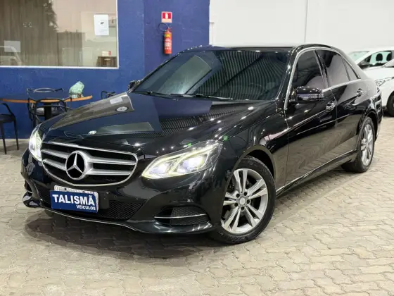 MERCEDES-BENZ E 250 2.0 AVANTGARDE 16V TURBO GASOLINA 4P AUTOMÁTICO MERCEDES-BENZ E 250 2.0 AVANTGARDE 16V TURBO GASOLINA 4P AUTOMÁTICO