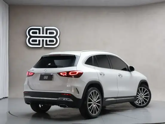 MERCEDES-BENZ-GLA 200-1.3 GCI GASOLINA AMG LINE 7G-DCT MERCEDES-BENZ-GLA 200-2022
