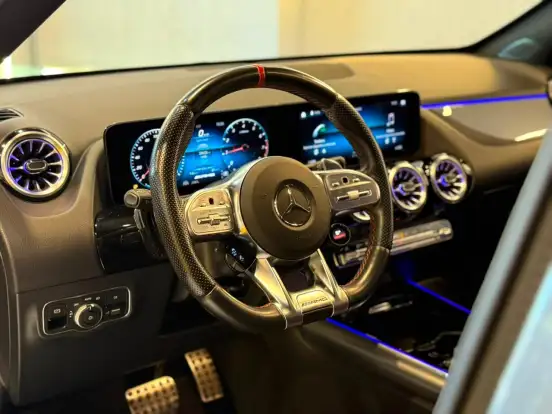 MERCEDES-BENZ-GLA 35 AMG-2.0 CGI GASOLINA 4MATIC SPEEDSHIFT MERCEDES-BENZ-GLA 35 AMG-2022