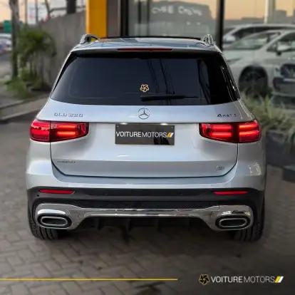 MERCEDES-BENZ-GLB 220-2025