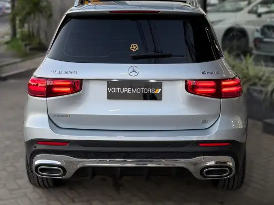 MERCEDES-BENZ-GLB 220-2.0 MHEV AMG LINE 4MATIC 8G-DCT MERCEDES-BENZ-GLB 220-2025