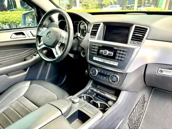 MERCEDES-BENZ-ML 350-2013