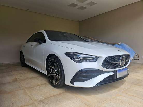 MERCEDES-BENZ-CLA 200-2024