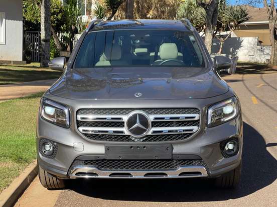 MERCEDES-BENZ-GLB 200-2021