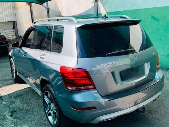 MERCEDES-BENZ-GLK 220-2.1 CDI SPORT 4X4 DIESEL 4P AUTOMÁTICO MERCEDES-BENZ-GLK 220-2015