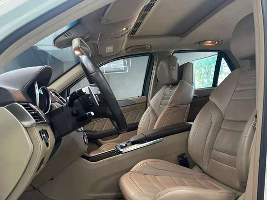 MERCEDES-BENZ-ML 63 AMG-2012