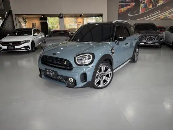 MINI-COUNTRYMAN-2022