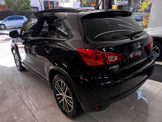 MITSUBISHI-ASX-2017