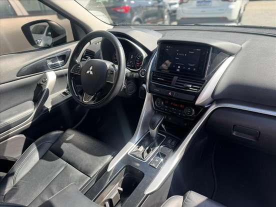 MITSUBISHI-ECLIPSE CROSS-1.5 MIVEC TURBO GASOLINA HPE CVT MITSUBISHI-ECLIPSE CROSS-2023