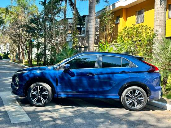 MITSUBISHI-ECLIPSE CROSS-2023