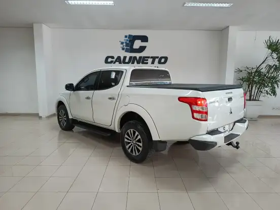 MITSUBISHI-L200 TRITON-2.4 16V TURBO DIESEL SPORT HPE TOP CD 4P 4X4 AUTOMÁTICO MITSUBISHI-L200 TRITON-2018