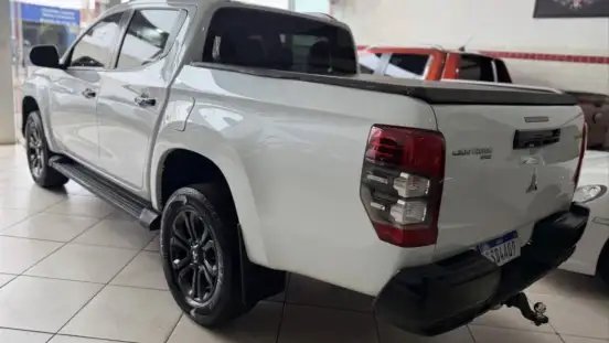 MITSUBISHI-L200 TRITON-2022