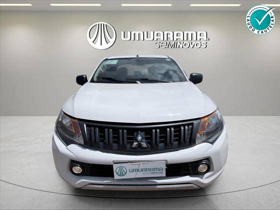 MITSUBISHI L200 TRITON 2.4 16V TURBO DIESEL SPORT GLS CD 4P 4X4 AUTOMÁTICO