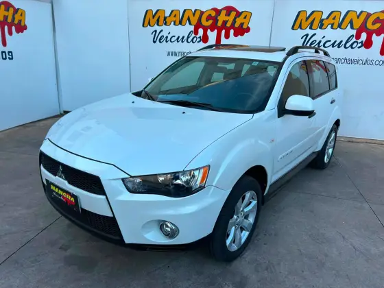 MITSUBISHI OUTLANDER 2.0 16V GASOLINA 4P AUTOMÁTICO MITSUBISHI OUTLANDER 2.0 16V GASOLINA 4P AUTOMÁTICO