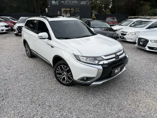 MITSUBISHI-OUTLANDER-2.0 16V GASOLINA 4P AUTOMÁTICO MITSUBISHI-OUTLANDER-2015
