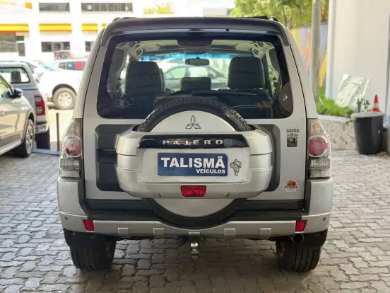 MITSUBISHI-PAJERO FULL-2012