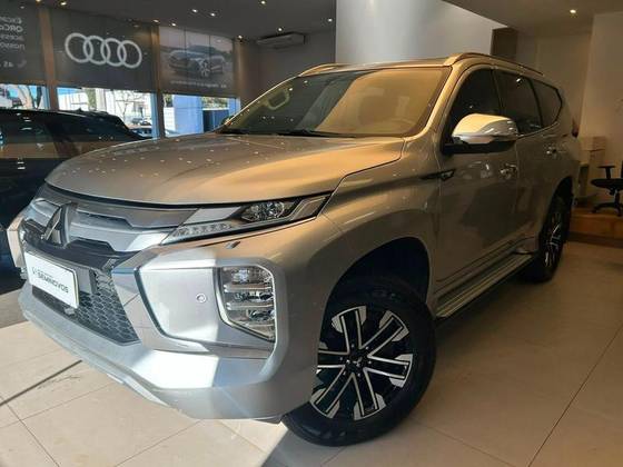 MITSUBISHI PAJERO SPORT 2.4 16V MIVEC TURBO DIESEL HPE-S AWD AUTOMÁTICO