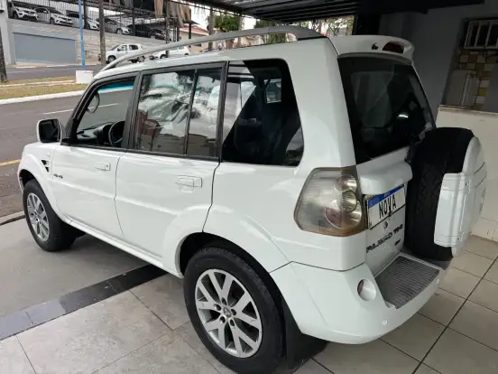 MITSUBISHI-PAJERO TR4-2012